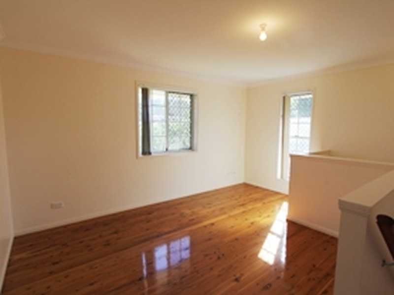 6 Cook Close SOUTHPORT 8