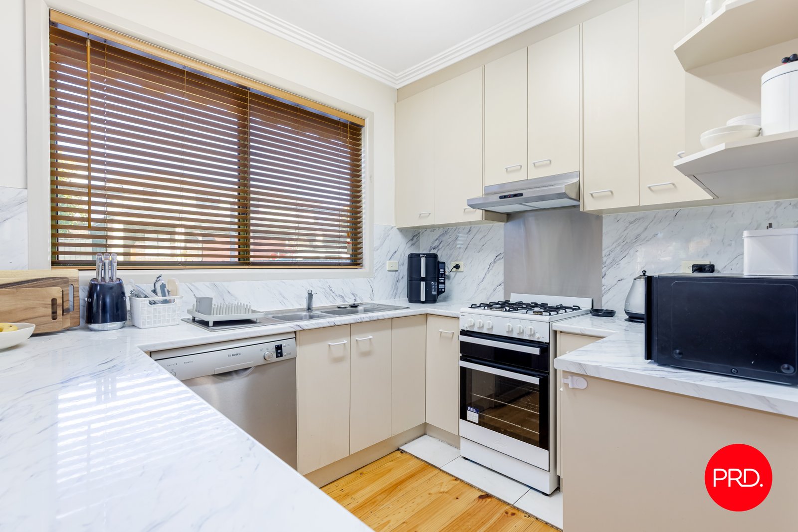 6 Cook Street SPRING GULLY 6