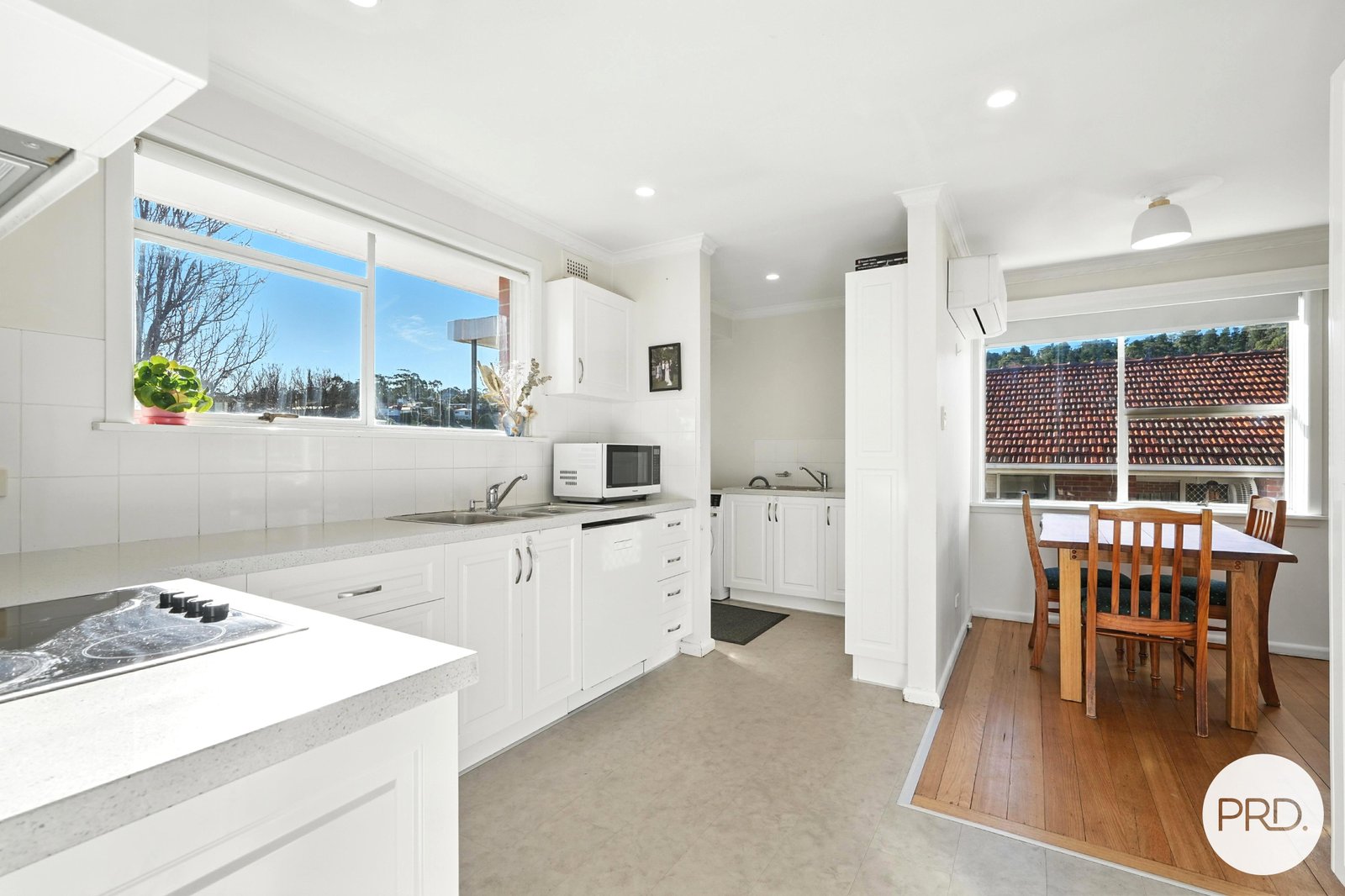 6 Coolangatta Street LINDISFARNE 10