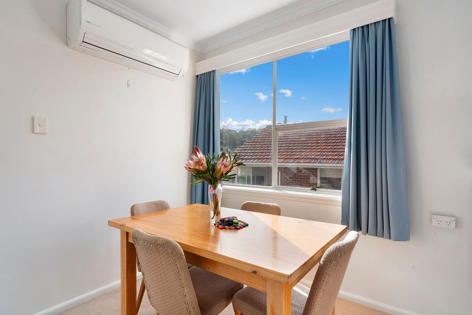 6 Coolangatta Street LINDISFARNE 8