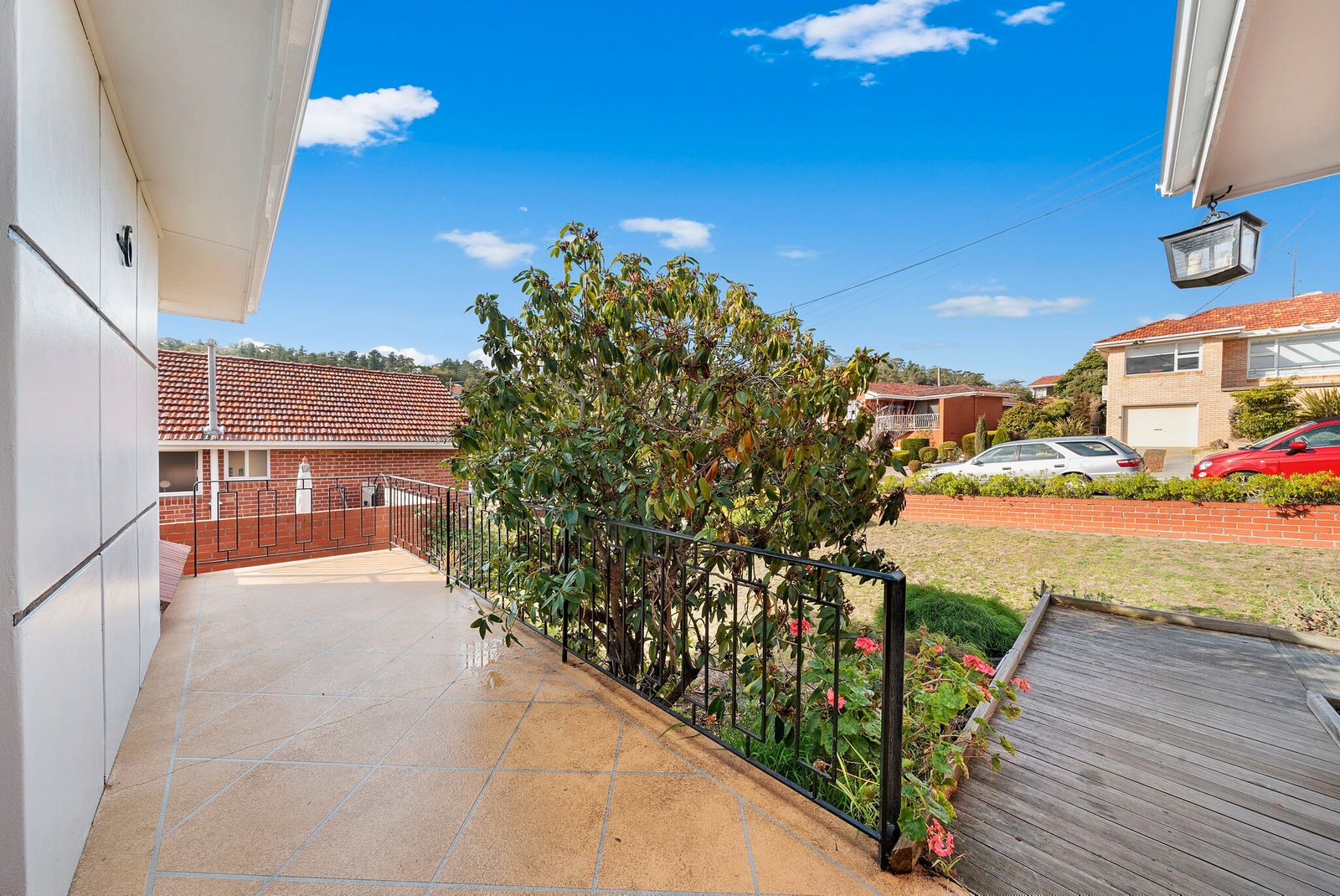 6 Coolangatta Street LINDISFARNE 18