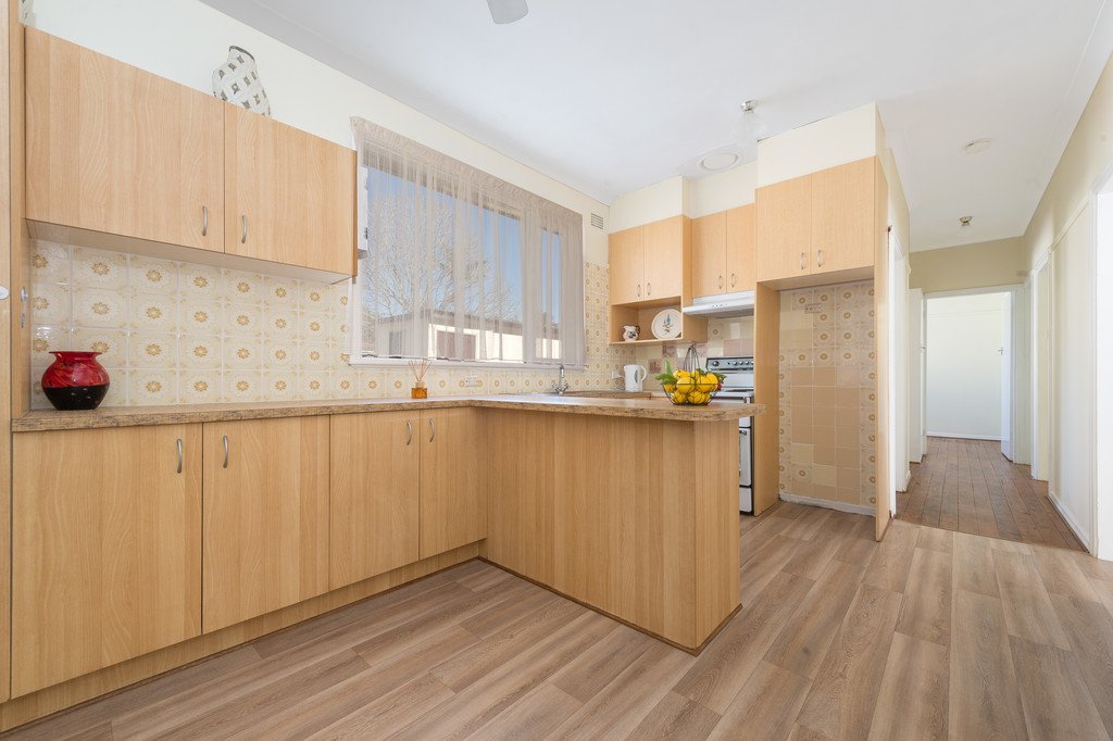 6 Cornwall Road DAPTO 2