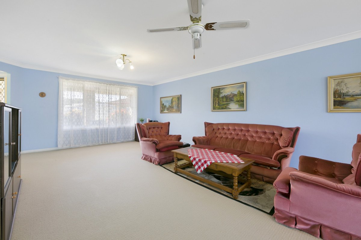 6 Coronet Crescent Burleigh Waters 15