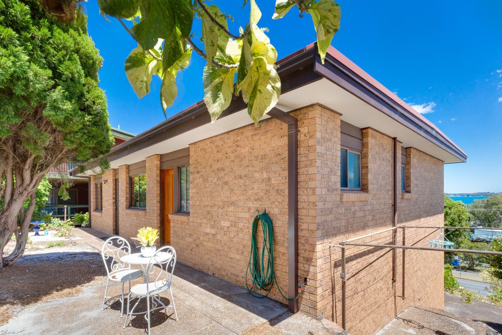 6 Corrie Lane CORLETTE 6