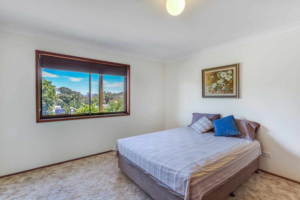 6 Corrie Lane CORLETTE 10