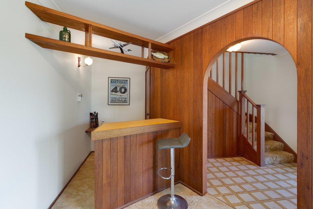 6 Corrie Lane CORLETTE 11