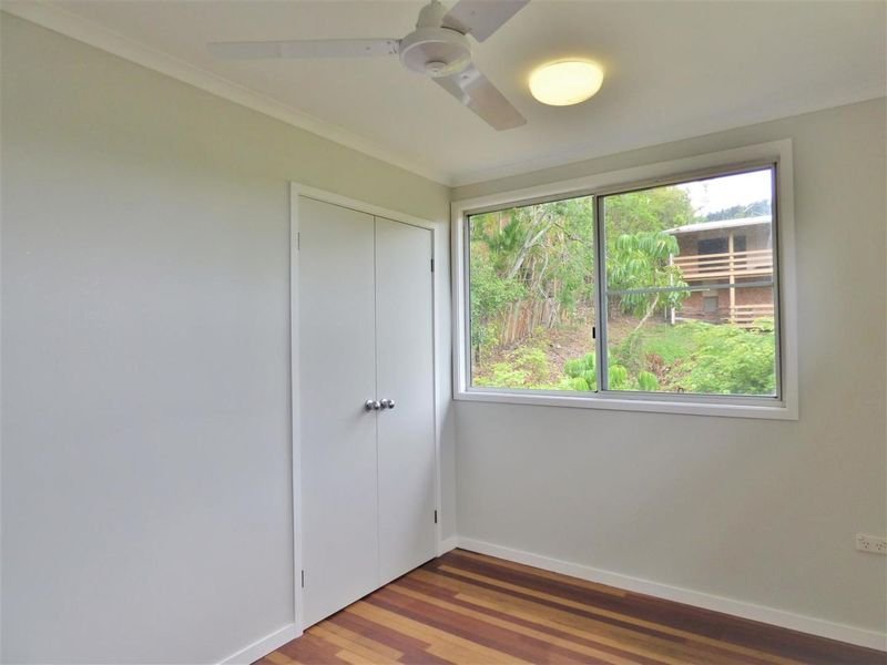 6 Coryule Place CANNONVALE 8