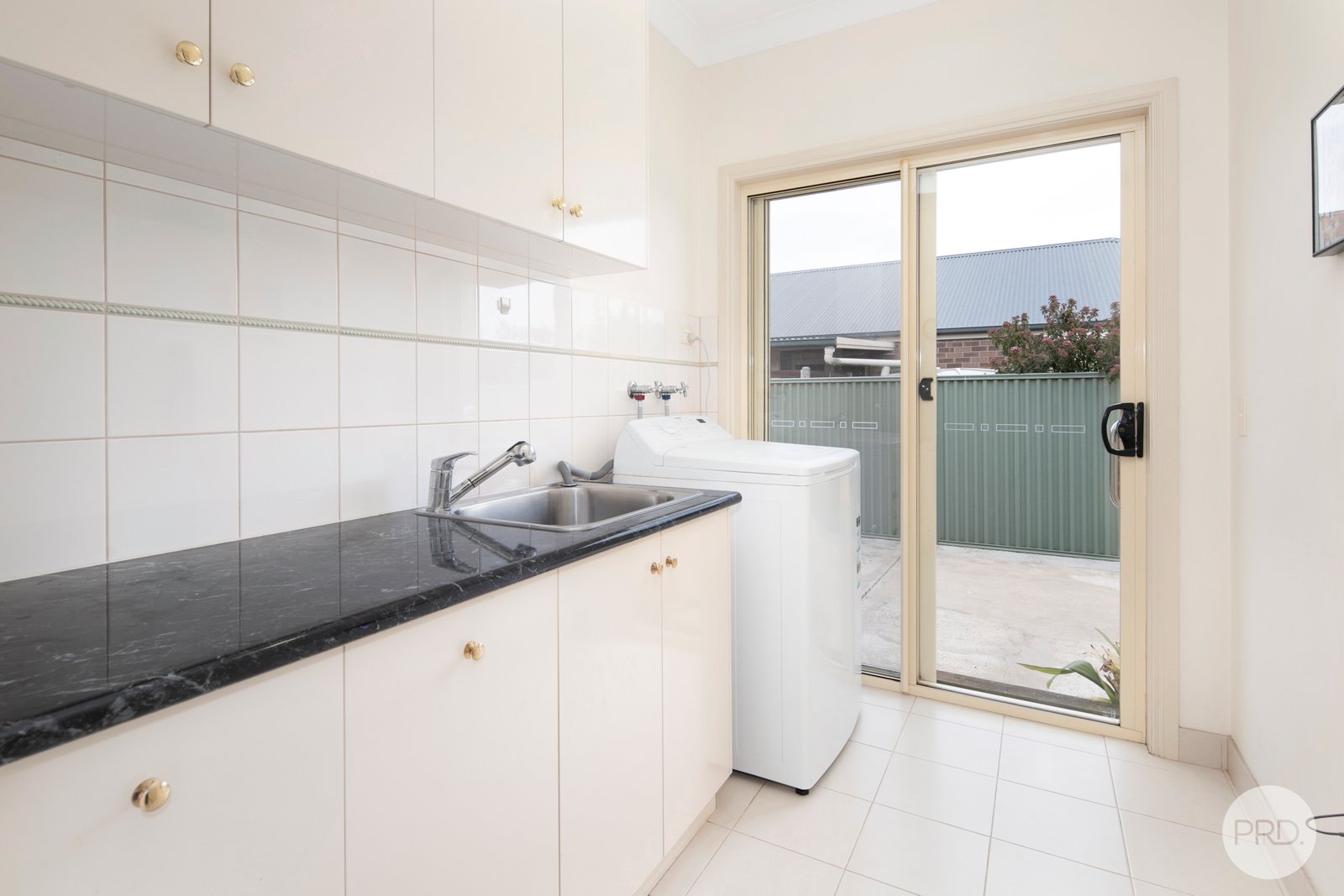 6 Coventry Street MINERS REST 16