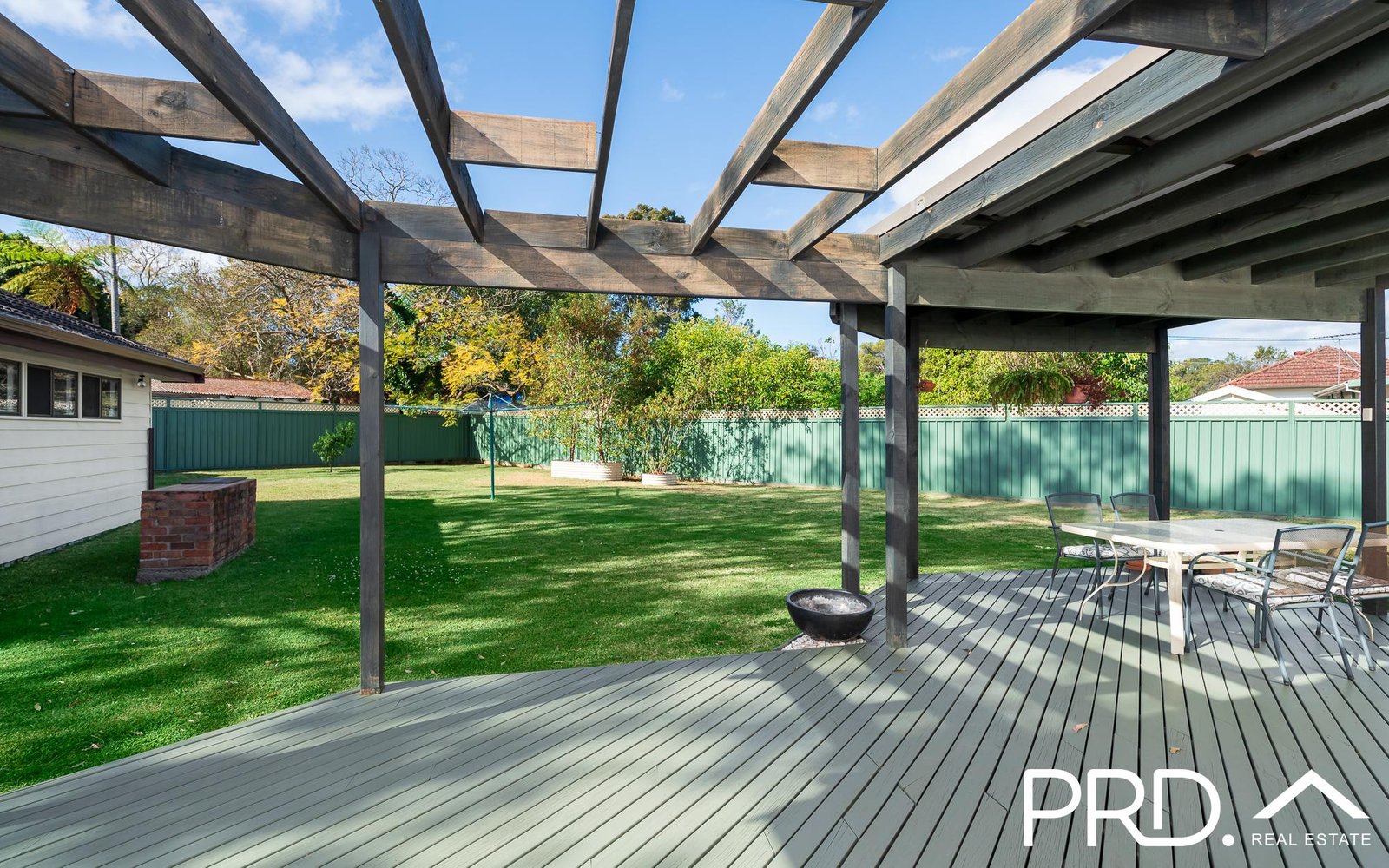 6 Cowland Avenue EAST HILLS 1