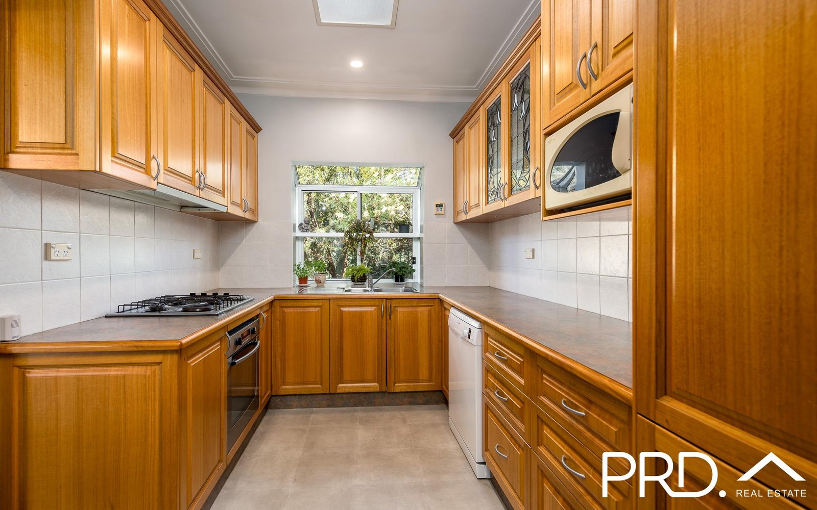 6 Cowland Avenue EAST HILLS 5