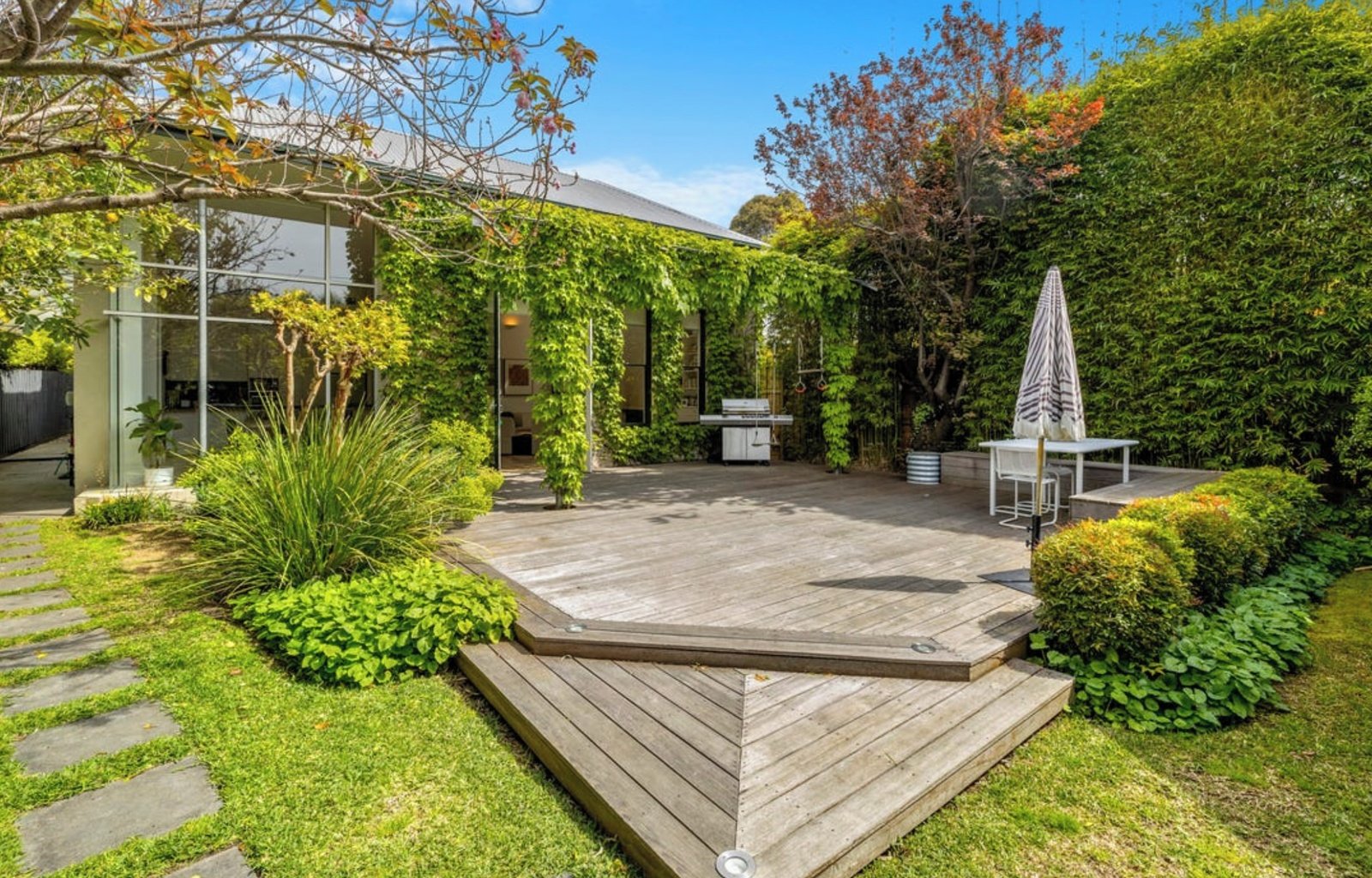 6 Crimea Street, St Kilda, 3182