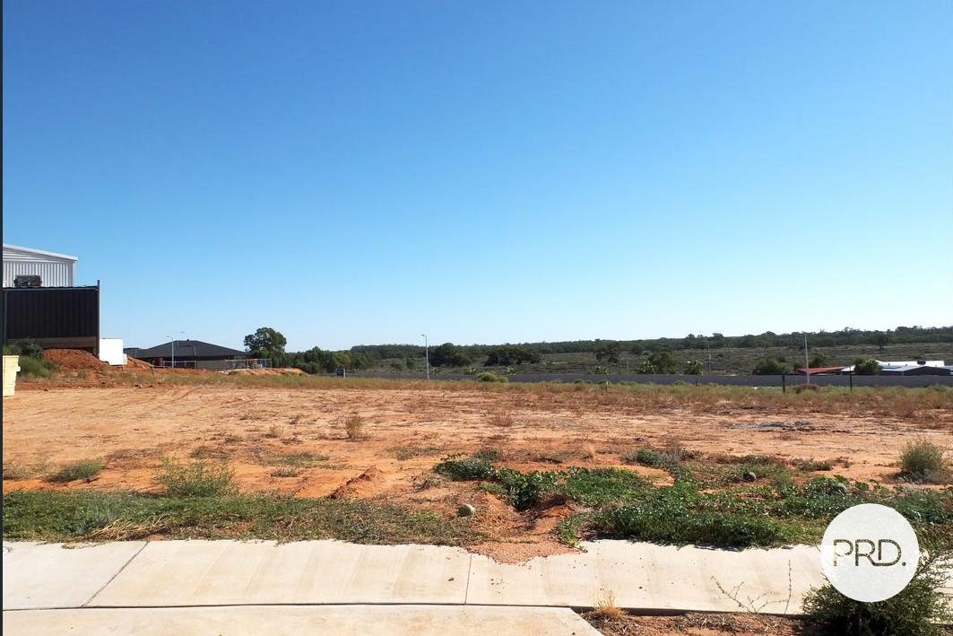 6 Crosbie Place MERBEIN 2