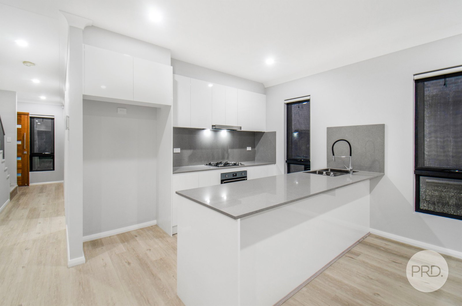 6 Cunningham Crescent BARDIA 2