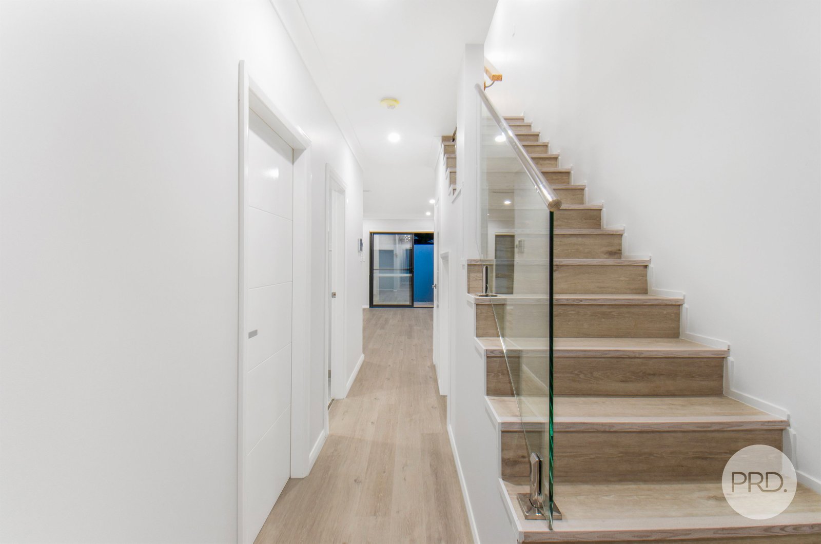 6 Cunningham Crescent BARDIA 5