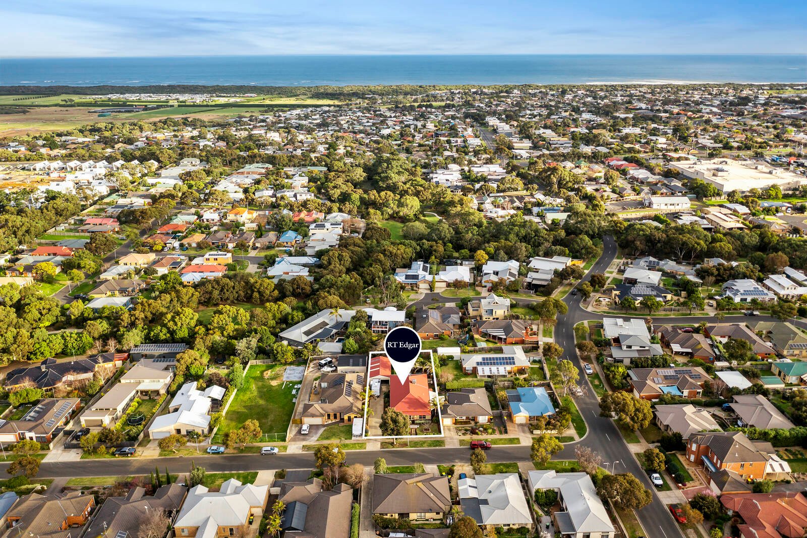 Real Estate and Property in 6 Daintree Way, Ocean Grove, VIC