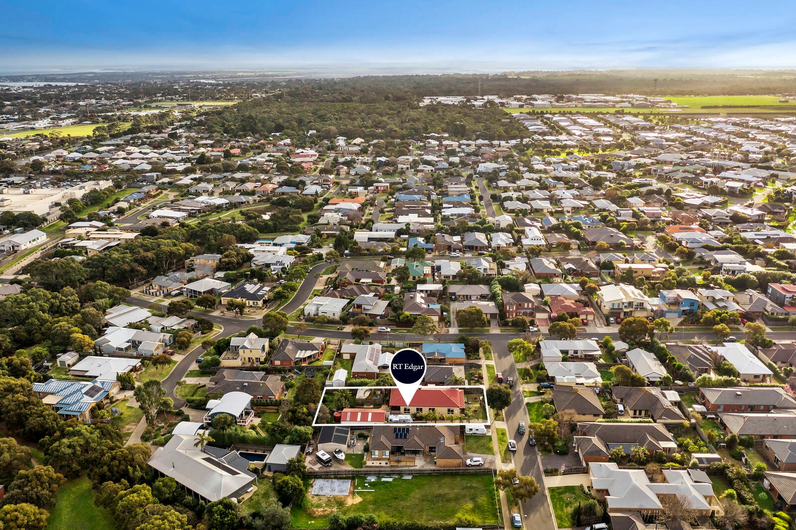 Real Estate and Property in 6 Daintree Way, Ocean Grove, VIC