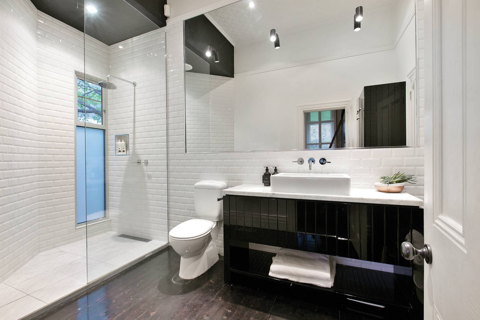 6 Daley Street, Elwood, VIC