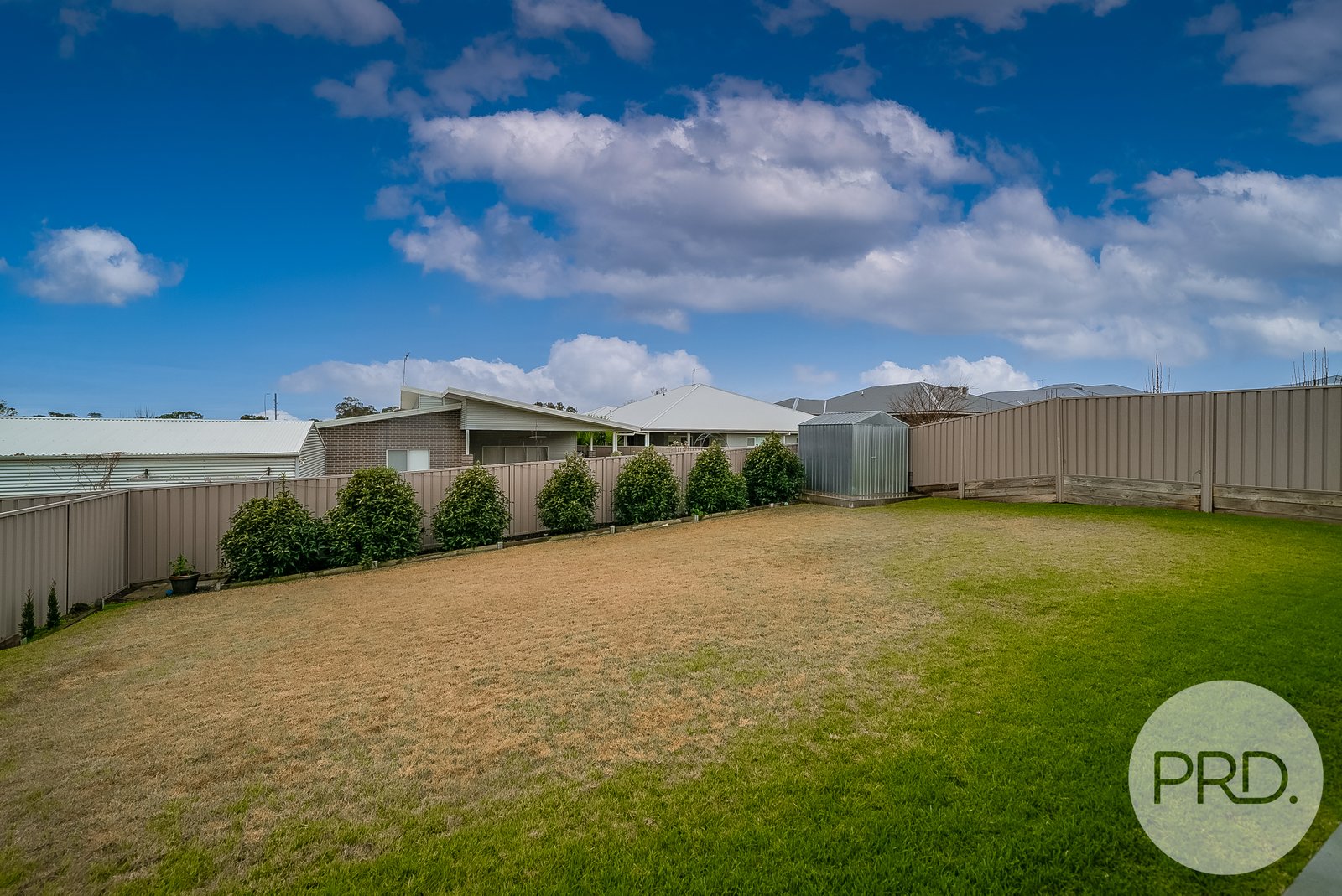 6 Darcy Drive BOOROOMA 12