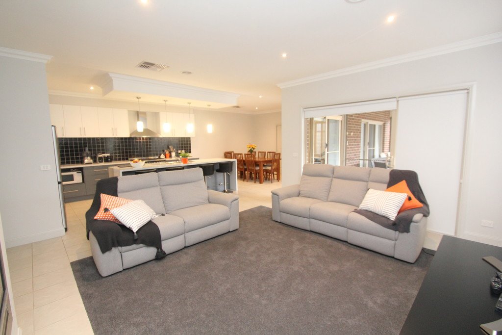 6 Dartmoor Court ALFREDTON 13