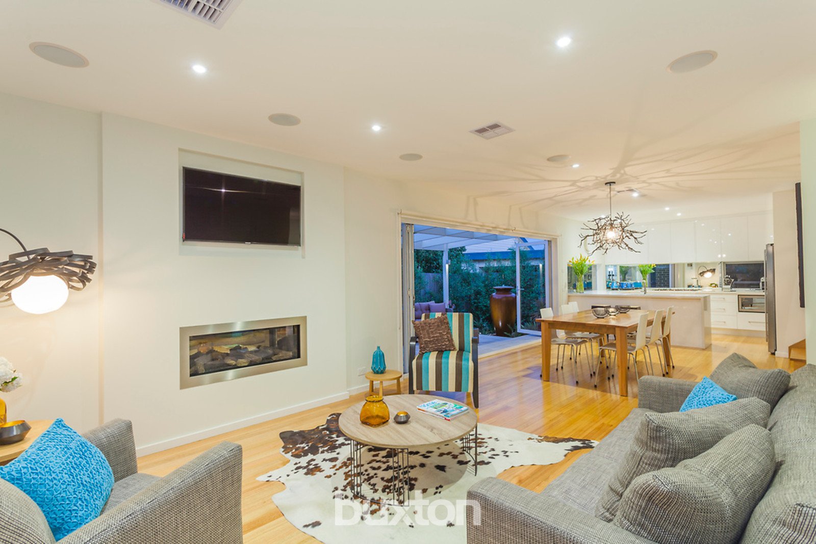 Gallery: 6 Davison Place