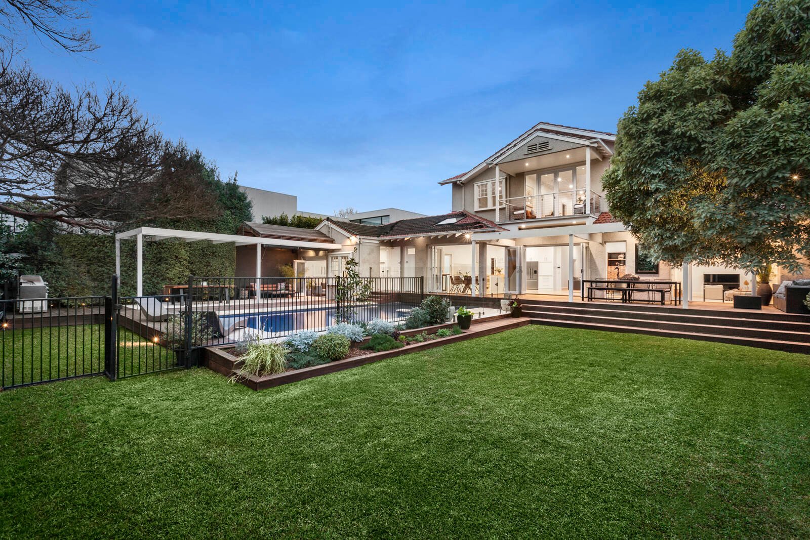 6 Dawson Avenue, Brighton VIC 3186 Buxton 2022