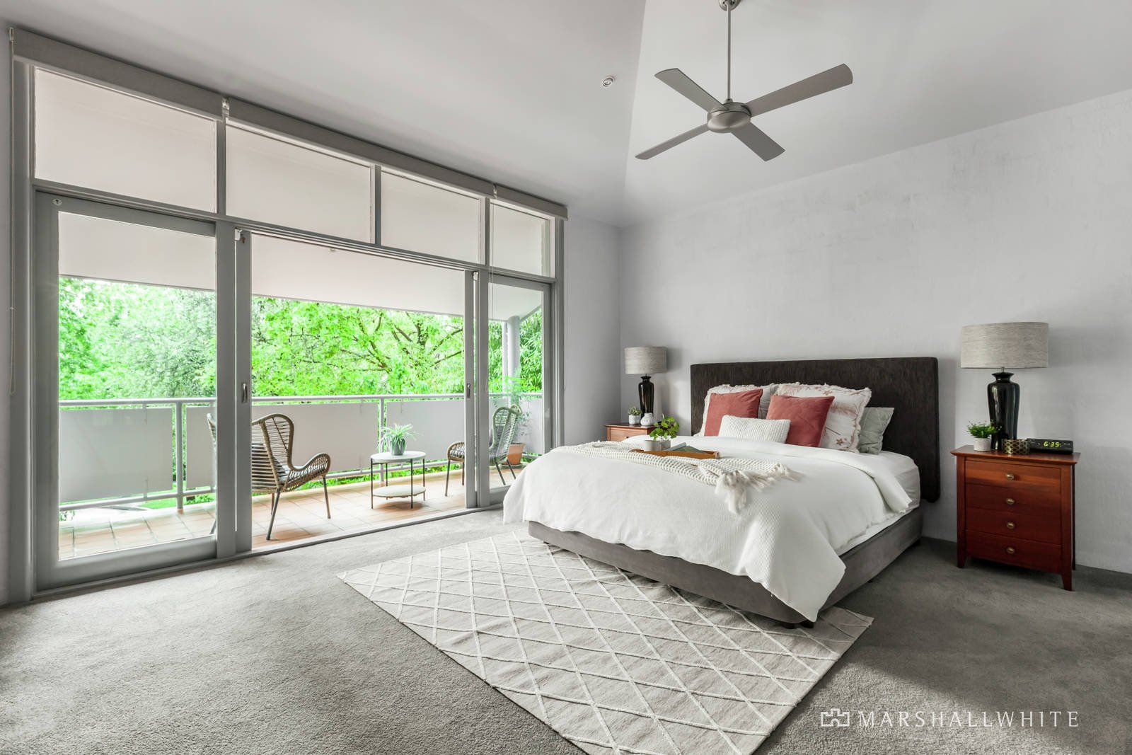 6 Delfi Court, Balwyn, VIC