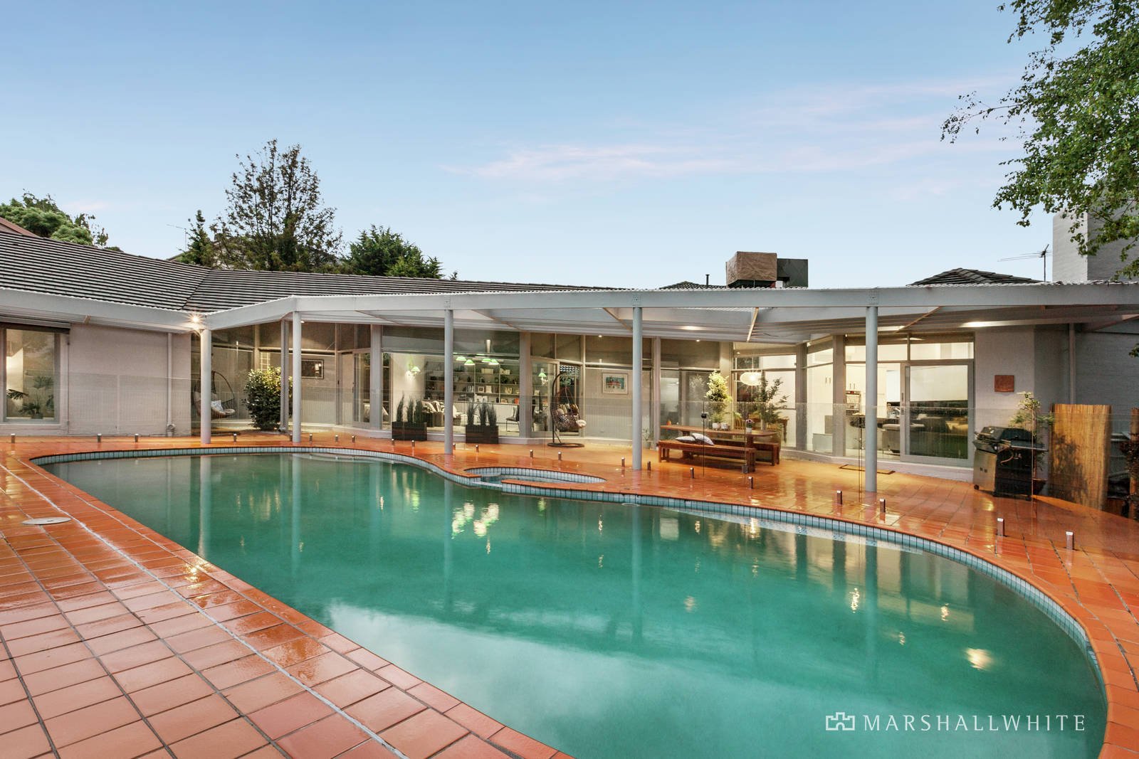 6 Delfi Court, Balwyn, VIC