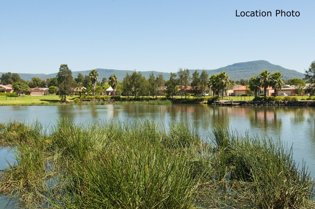 6 Delmont Place KANAHOOKA 2