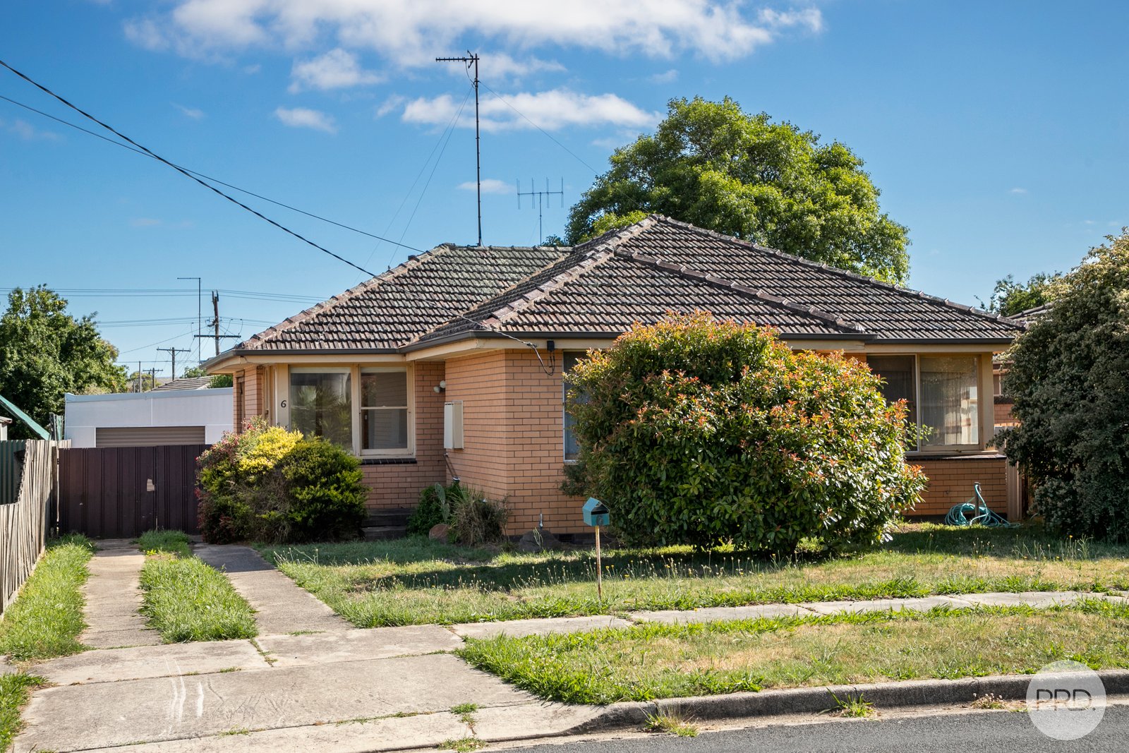 6 Dermot Street WENDOUREE 1