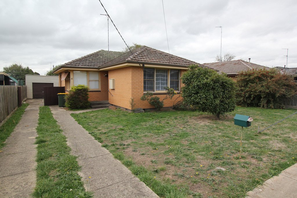 6 Dermot Street WENDOUREE 1