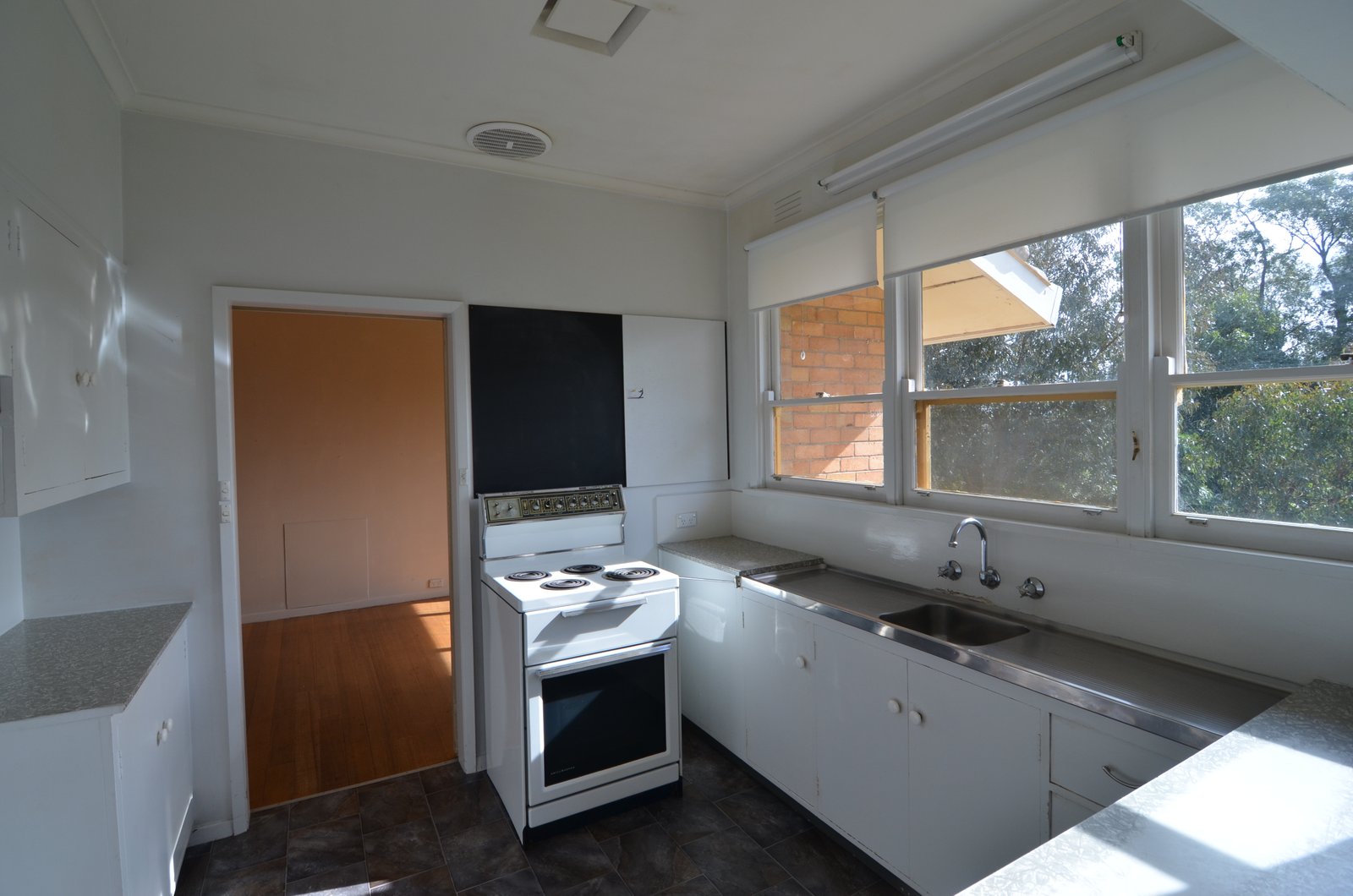 Gallery: 6 Desmond Street