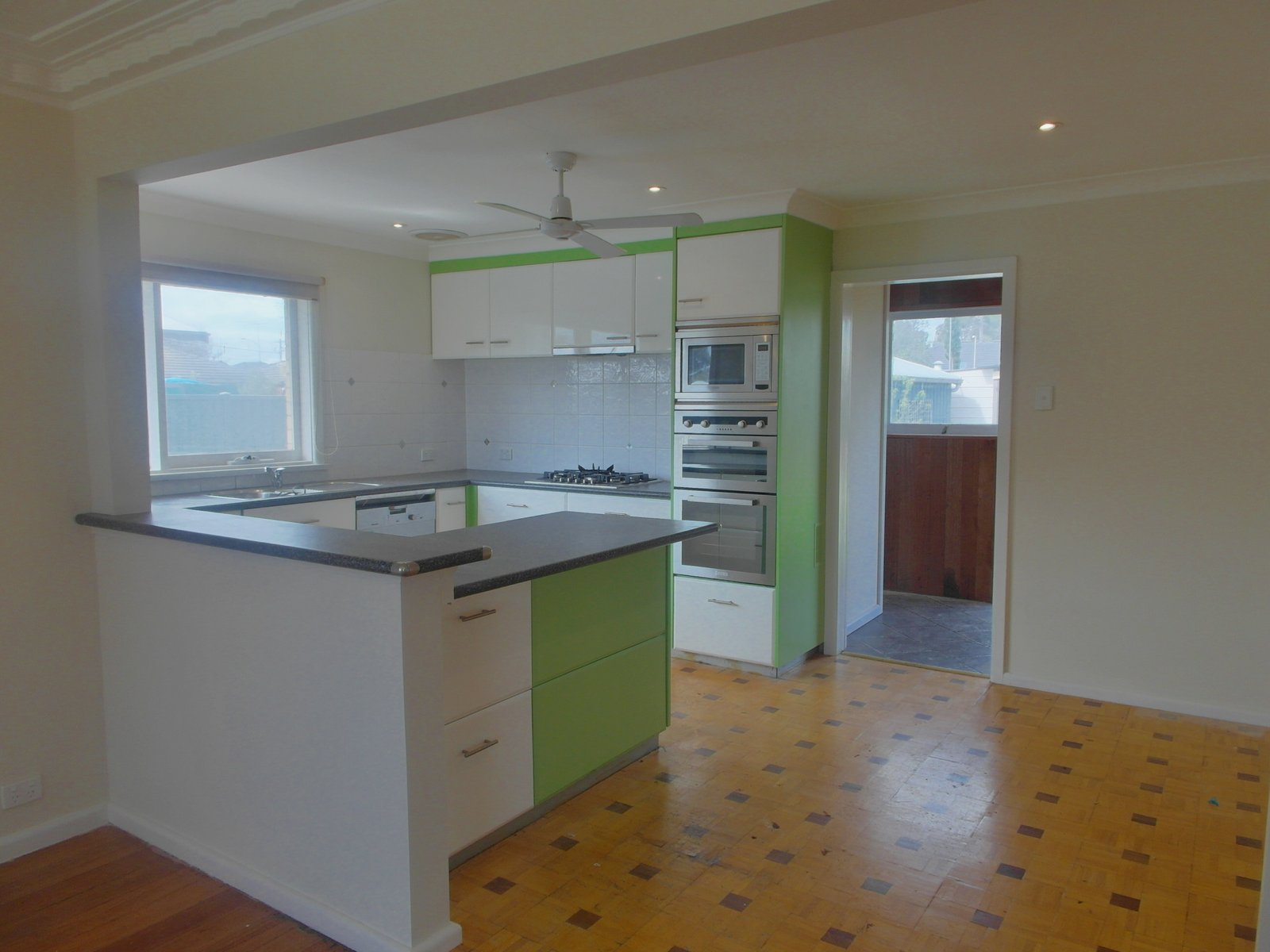 Gallery: 6 Dew Street