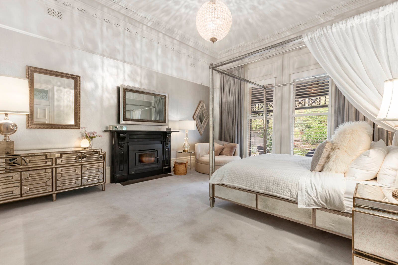 Real Estate and Property in 6 Dickens Street, Elwood, VIC