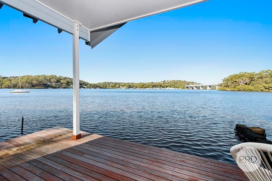 6 Dinjerra Crescent OATLEY 9