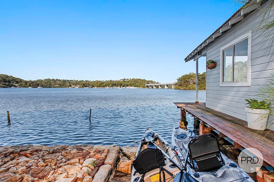 6 Dinjerra Crescent OATLEY 11