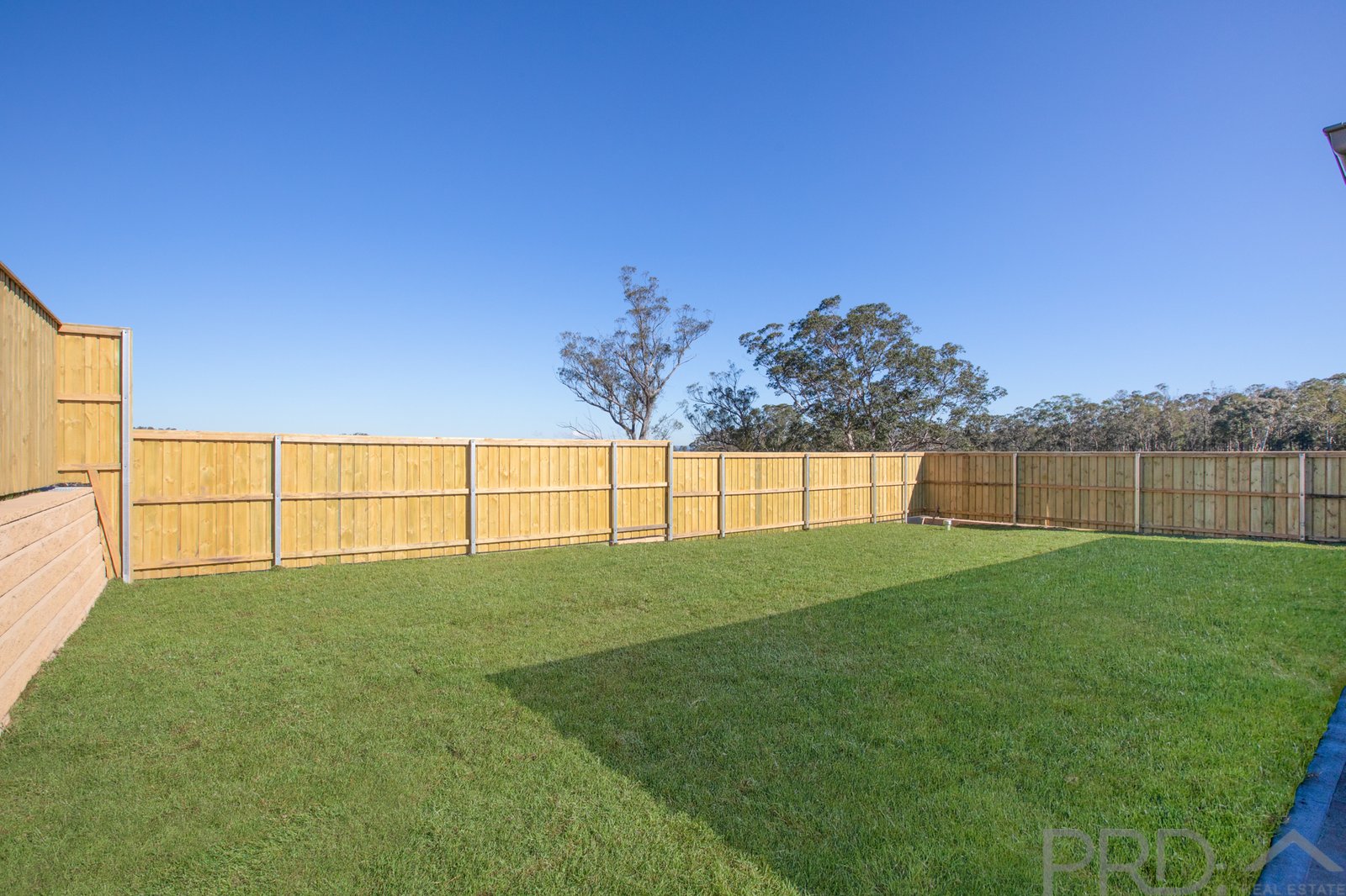 6 Dinton Street GRETA 4