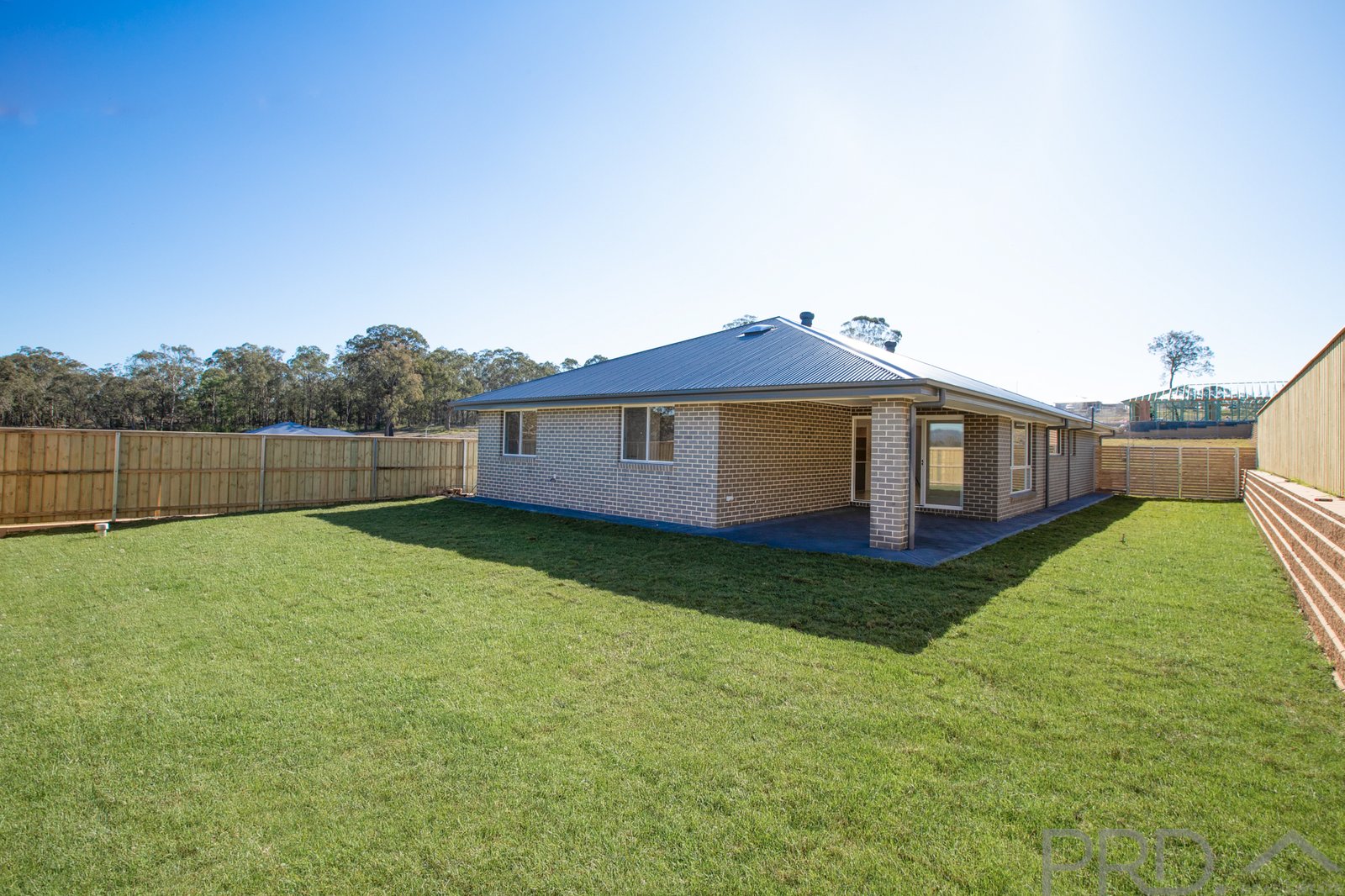 6 Dinton Street GRETA 15