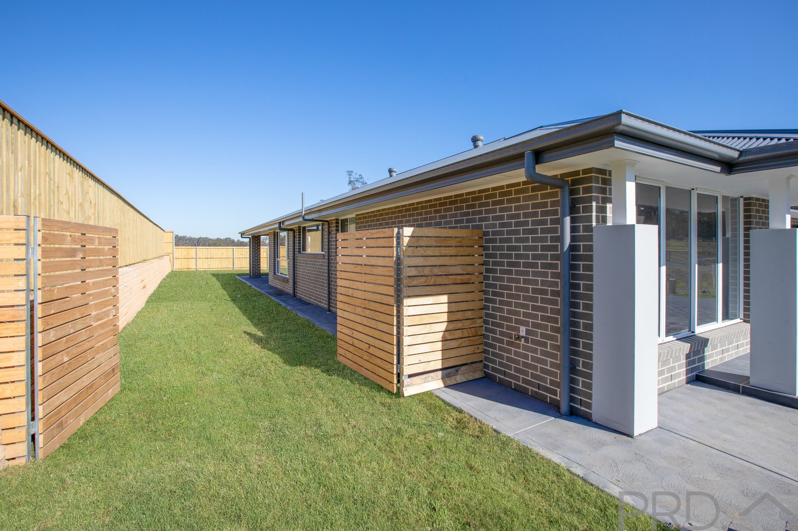 6 Dinton Street GRETA 18