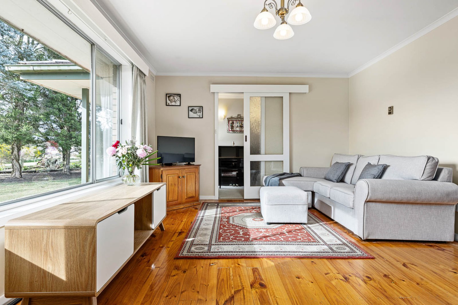 Gallery: 6 Dorringtons Road