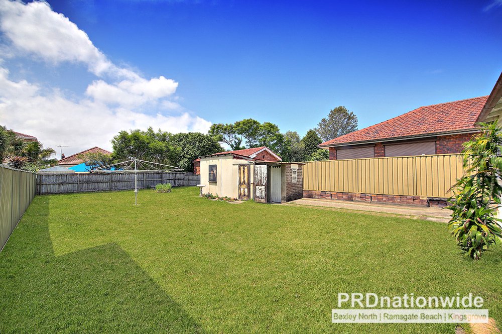 6 Dryden Street CAMPSIE 6