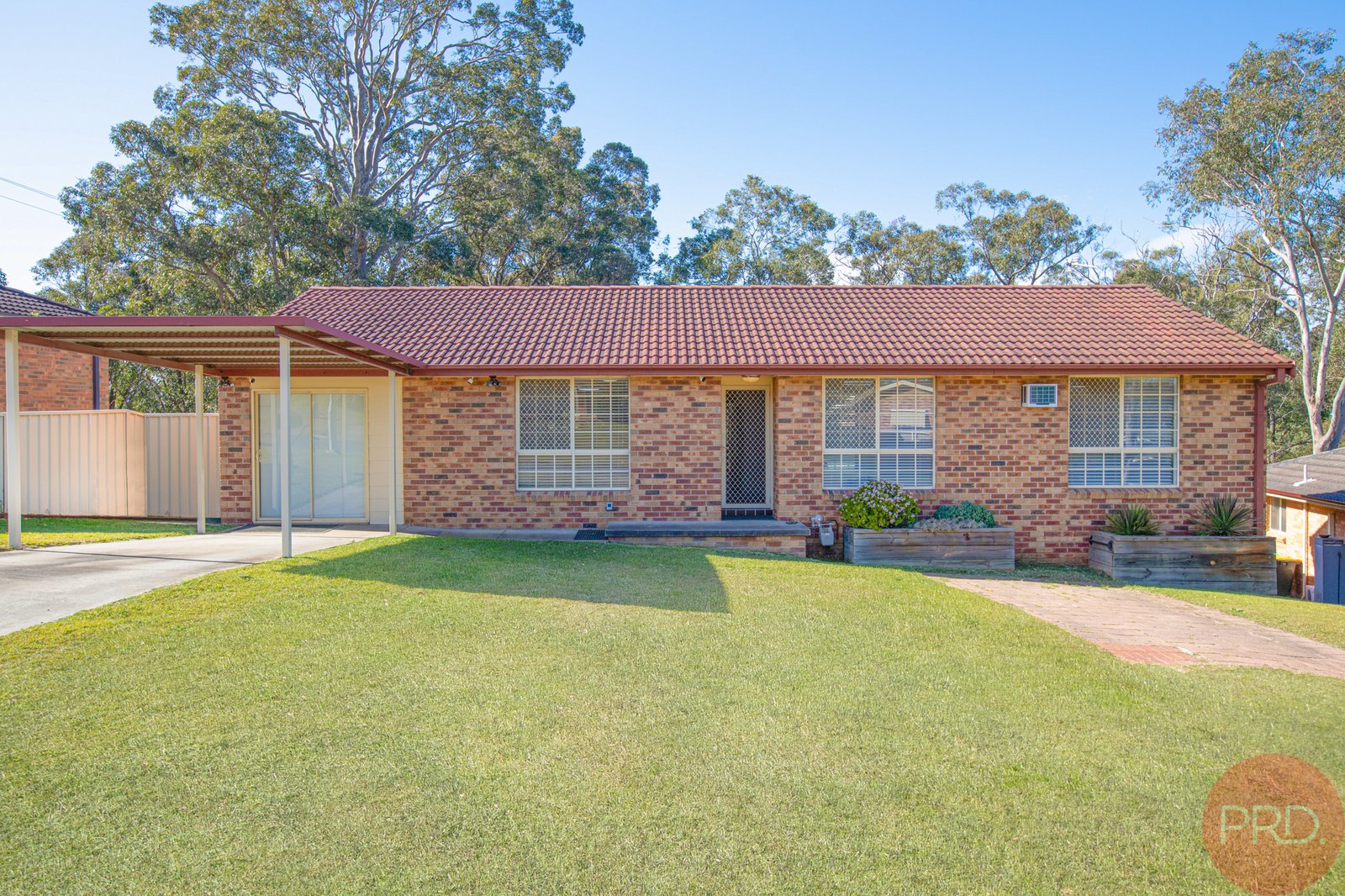 6 Dumont Close RUTHERFORD 2
