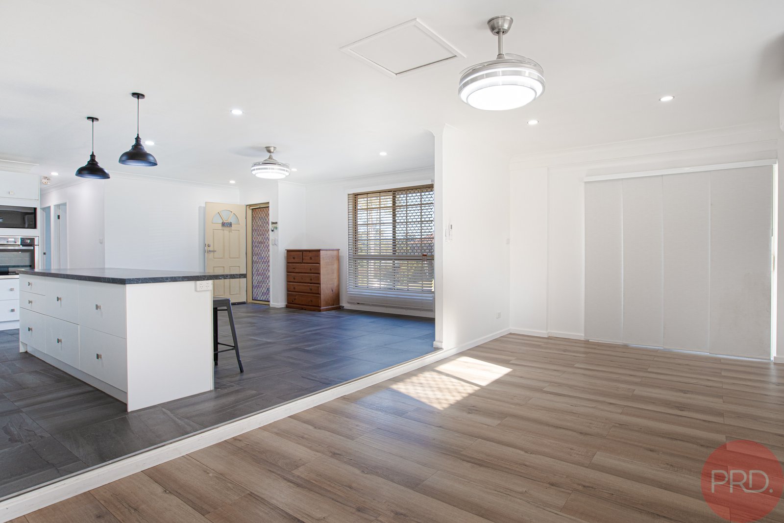 6 Dumont Close RUTHERFORD 7
