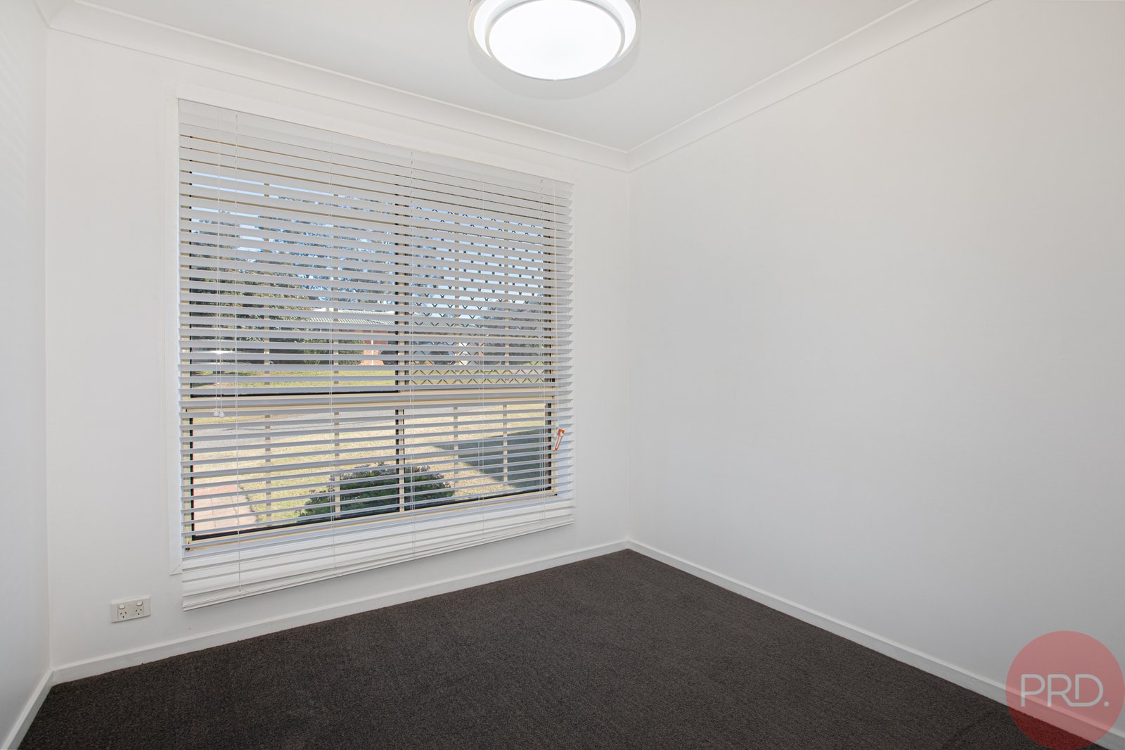 6 Dumont Close RUTHERFORD 10