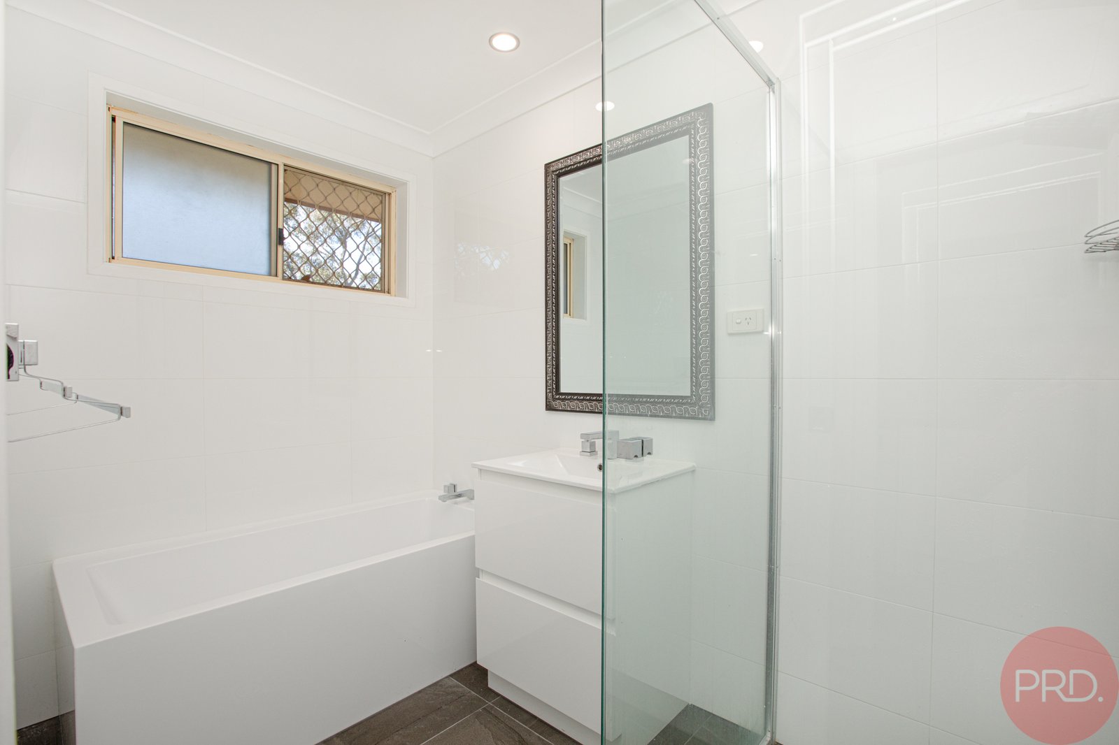 6 Dumont Close RUTHERFORD 11