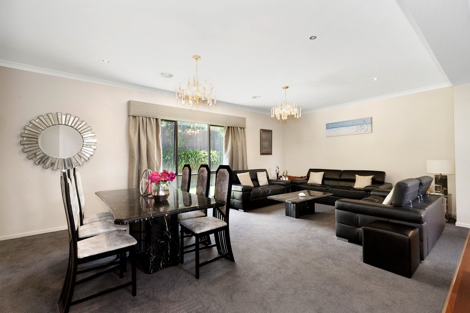 Real Estate and Property in 6 Earls Court, Balwyn North, VIC