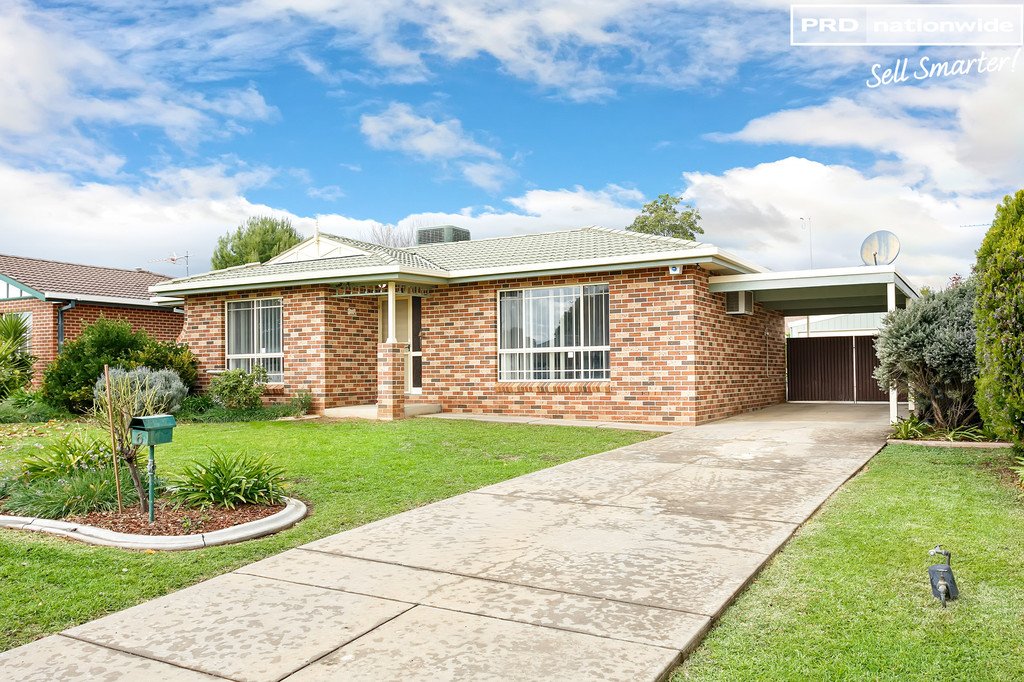 6 Eaton Street FLOWERDALE 1