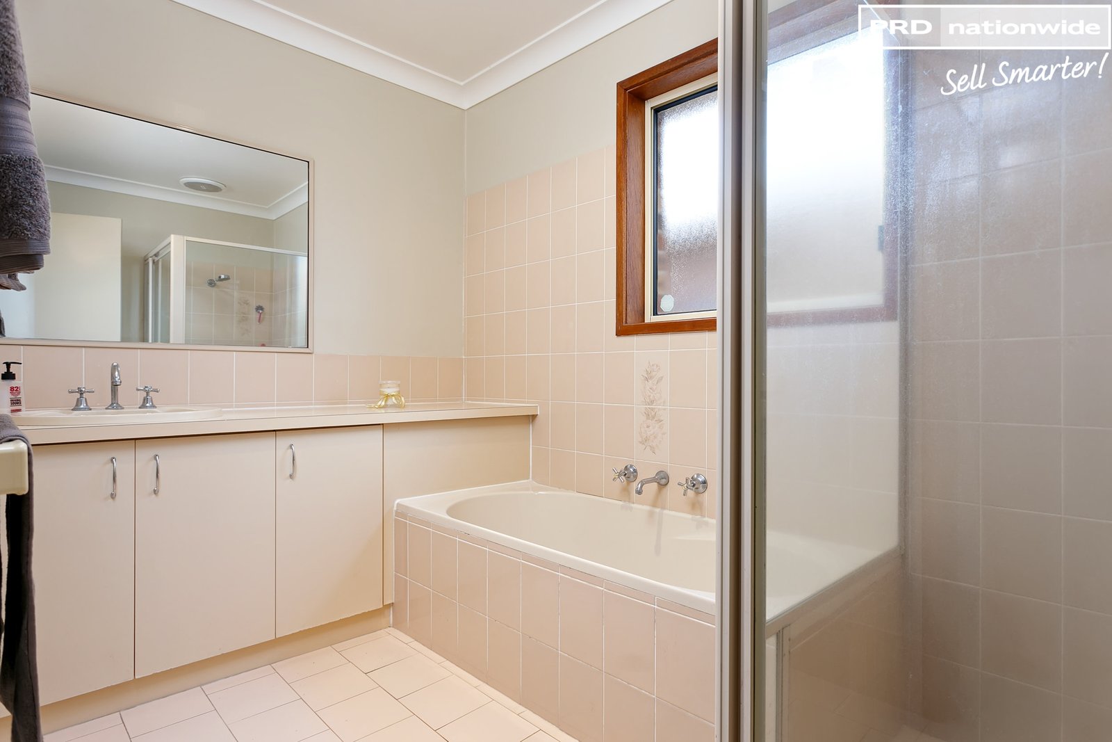 6 Eaton Street FLOWERDALE 8