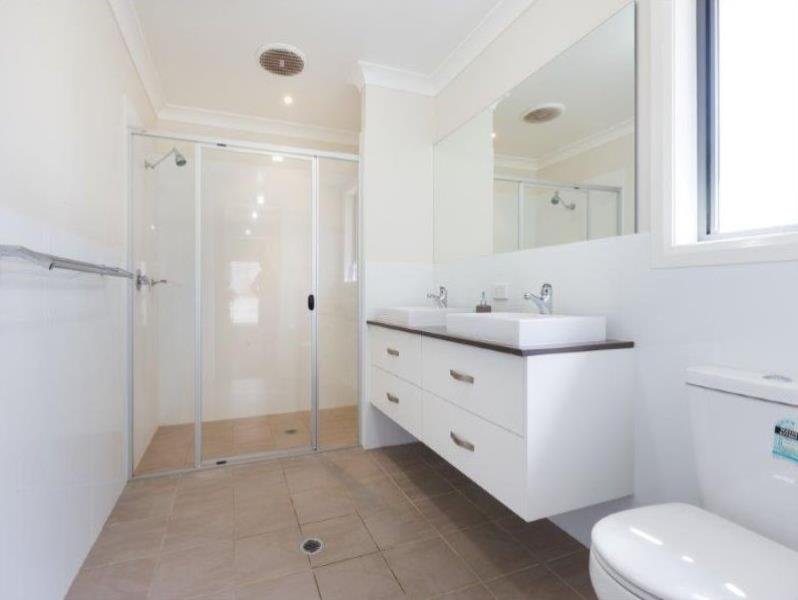 6 Edna Close TAMWORTH 7