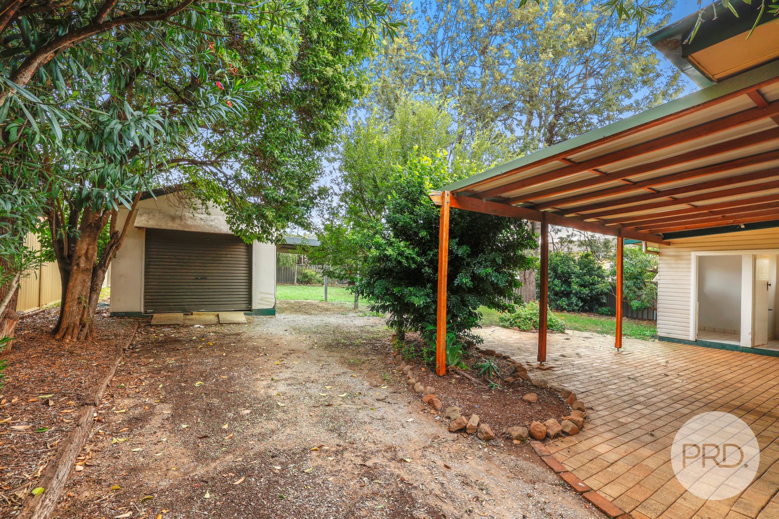 6 Edward Street TAMWORTH 19