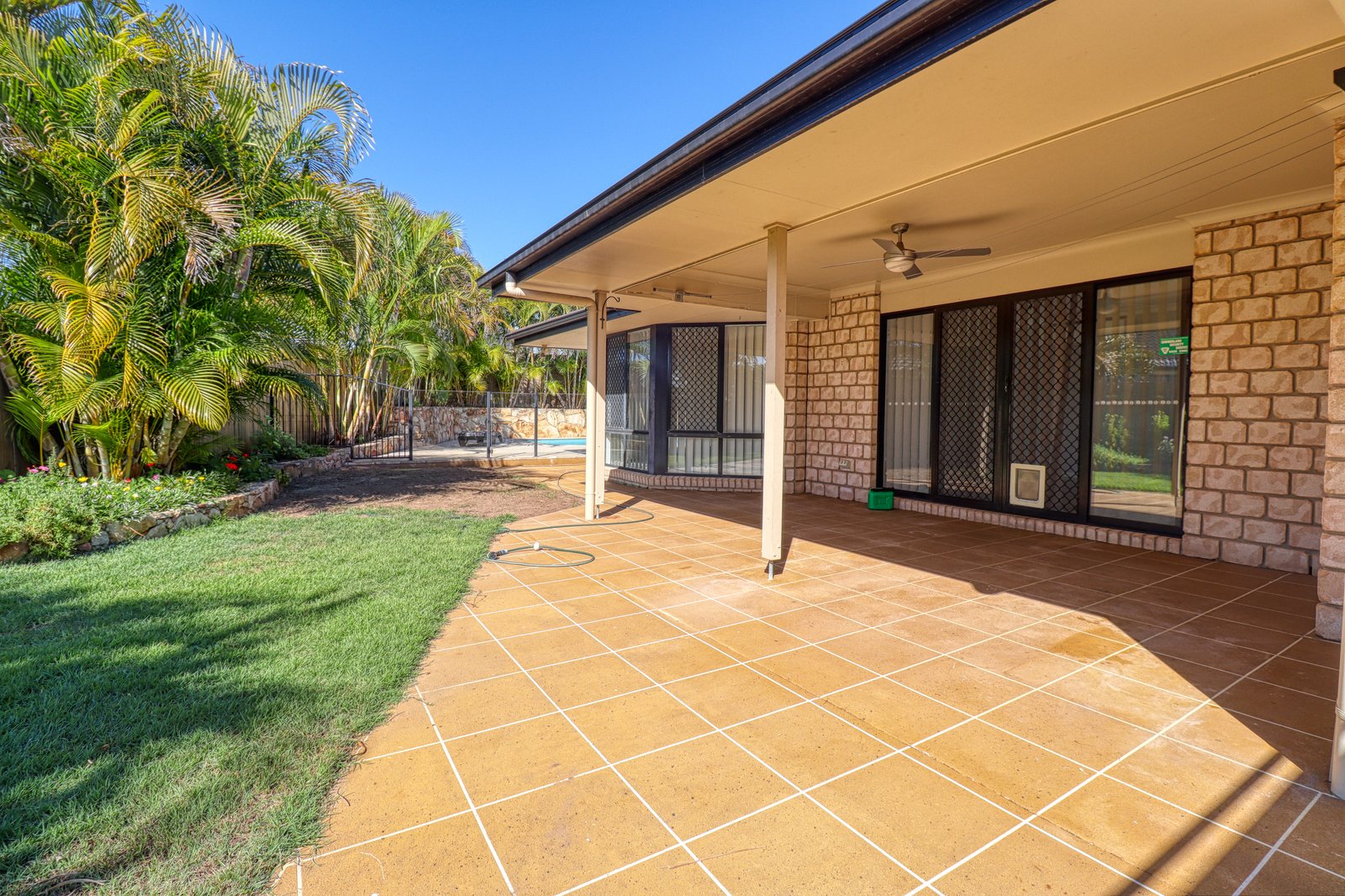 6 Eileen Place CASINO 21